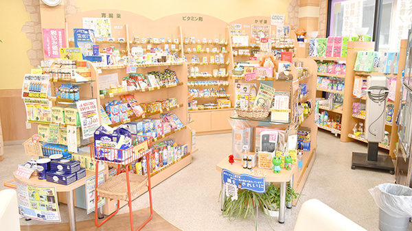 大手町薬局　メディカルガンガの内観