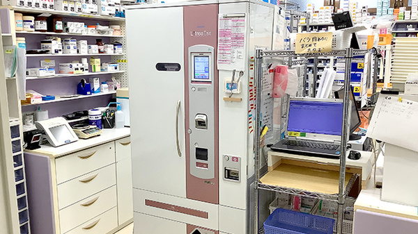 ライズ薬局の調剤器具