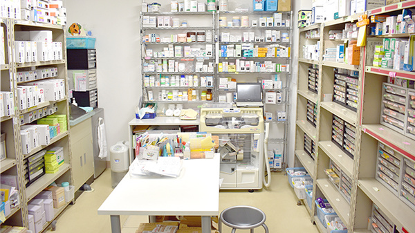 ひかり薬局の調剤室