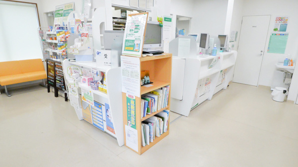 そうごう薬局周南大河内店の受付/カウンター