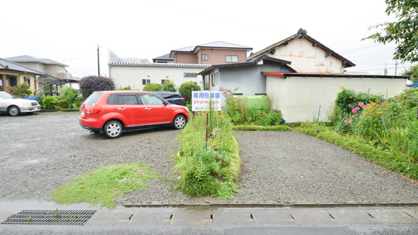 そうごう薬局広原店の駐車場