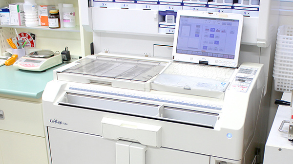 アルファ調剤薬局月寒東店の調剤器具