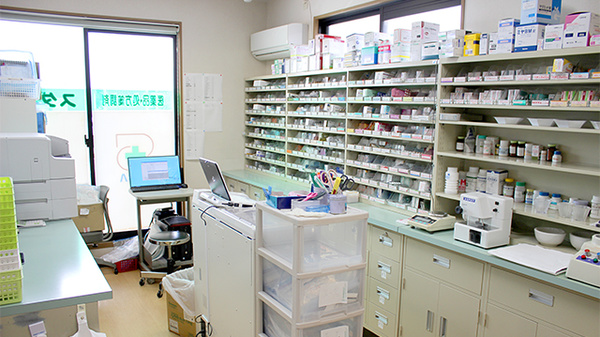 旭川スダ薬局の調剤室