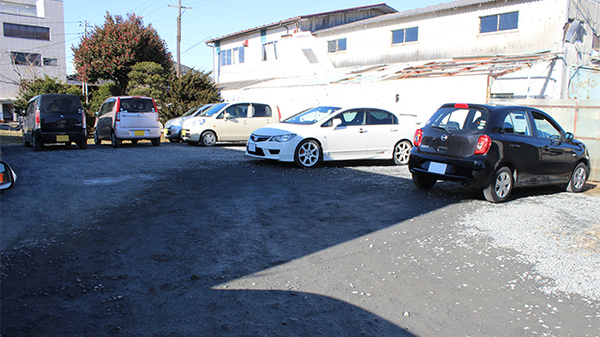 ペガサス薬局鹿ノ又店の駐車場