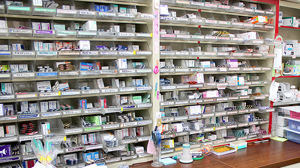 ペガサス薬局鹿ノ又店の薬棚
