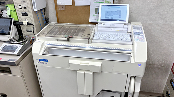 セイムス辻堂薬局の調剤器具
