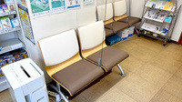 セイムス伊勢佐木薬局の待合スペース