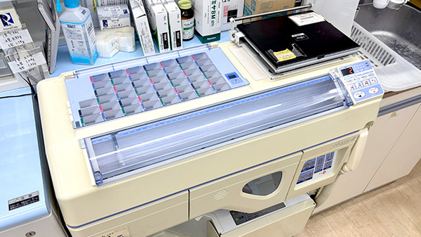 セイムス三ツ境薬局の調剤器具