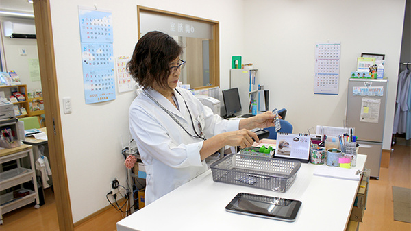 あんず調剤薬局の作業風景