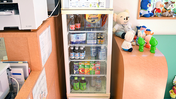ヤスイ薬局 あすか野の飲食物