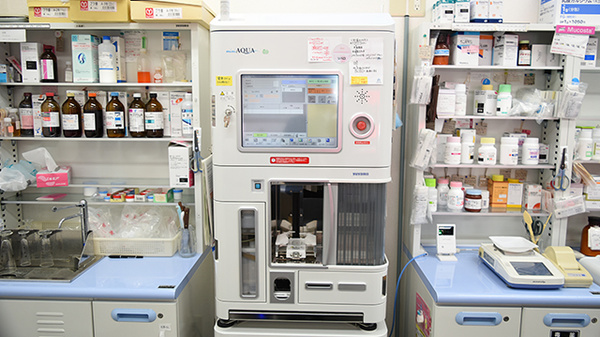 ヤスイ薬局 あすか野の調剤器具