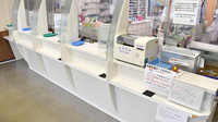 サンワ薬局の受付/カウンター