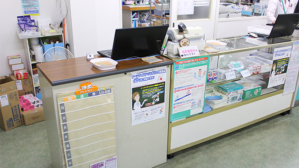 長渕薬局の受付/カウンター