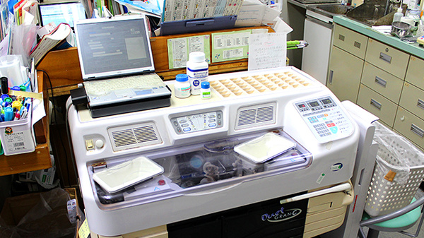 長渕薬局の調剤器具