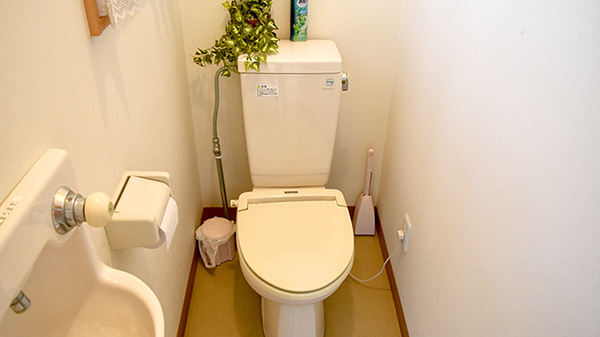 ケヤキ薬局のお手洗い