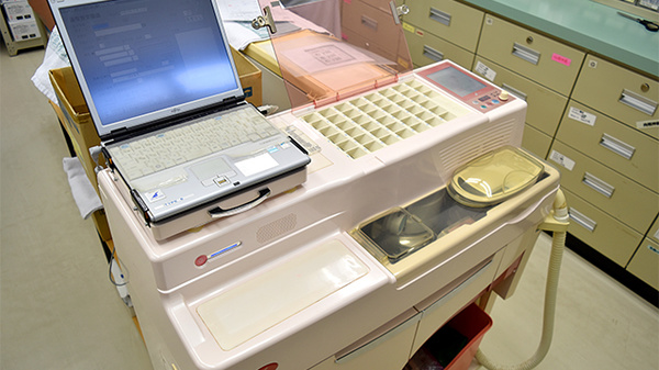 さいとう調剤薬局　石部店の調剤器具