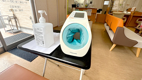 なみき薬局の血圧計