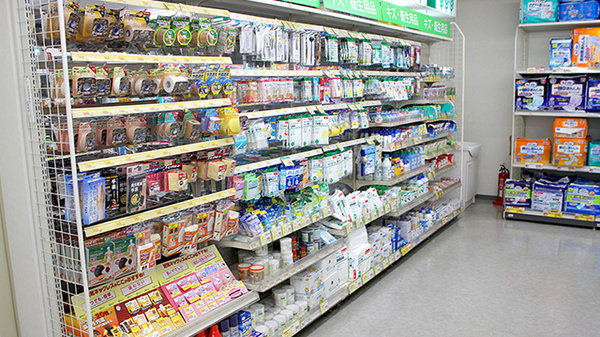 スギ薬局　御器所店の雑貨品