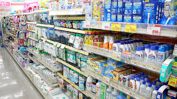 スギ薬局　木場店の雑貨品