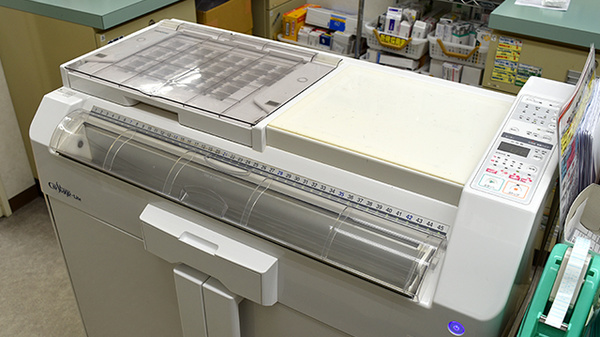 スギ薬局　高坂店の調剤器具