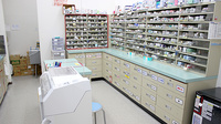 スギ薬局　姥子山店の調剤室