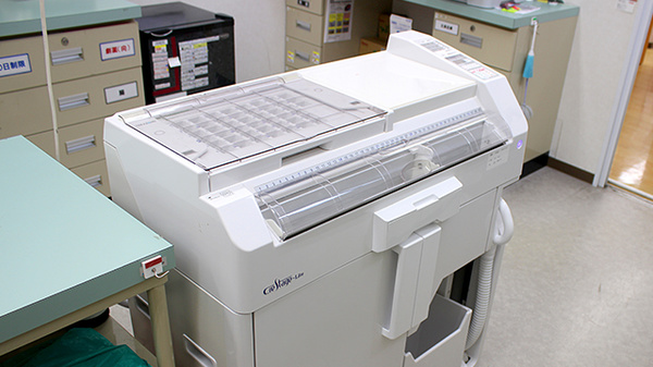 スギ薬局　姥子山店の調剤器具