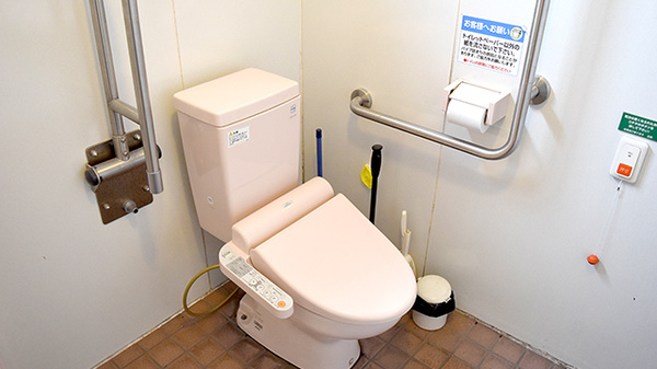 スギ薬局　谷口店のお手洗い