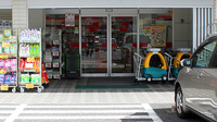 スギ薬局　笠寺店の入口