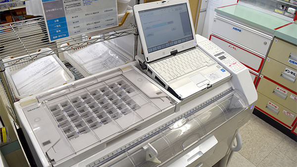 スギ薬局　川越南古谷店の調剤器具