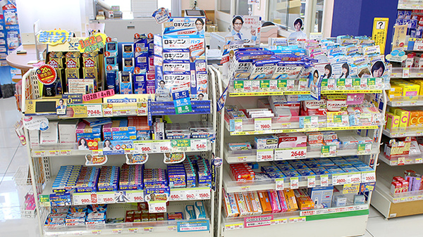 スギ薬局　岩塚店の一般医薬品