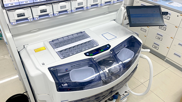 スギ薬局　小田急相模原調剤店の調剤器具