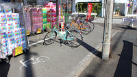 スギ薬局　草薙店の駐輪場