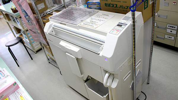 スギ薬局　草薙店の調剤器具