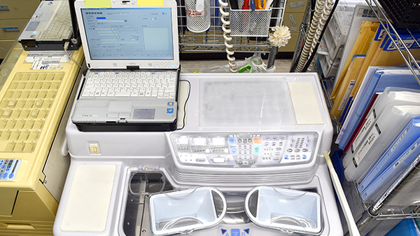 スギ薬局　江戸川中央店の調剤器具