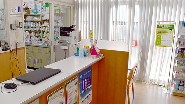 スギ薬局　野立橋店の受付/カウンター