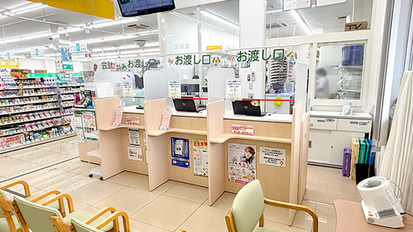 スギ薬局　都島友渕店の受付/カウンター