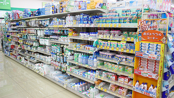 スギ薬局　御器所西店の雑貨品