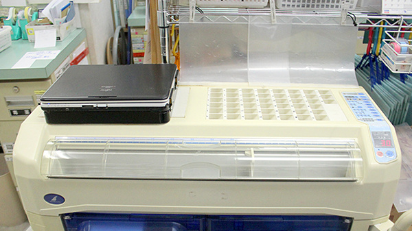 スギ薬局　蕨南店の調剤器具