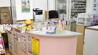 スギ薬局　北新宿３丁目店の受付/カウンター