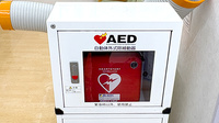 スギ薬局　堺筋本町店のAED