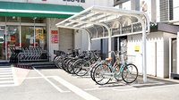 スギ薬局　新大阪宮原店の駐輪場