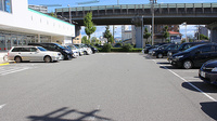 スギ薬局　内田橋店の駐車場