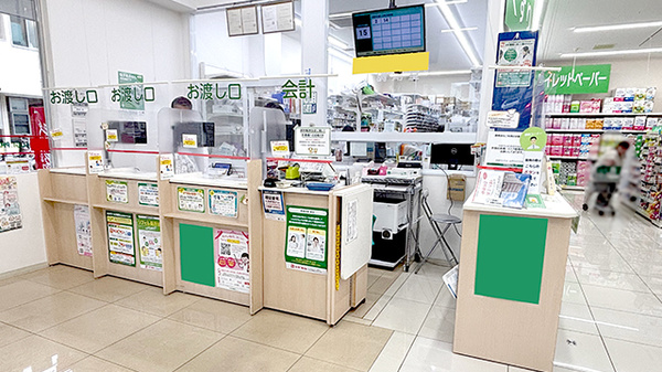スギ薬局　西田辺店の受付/カウンター