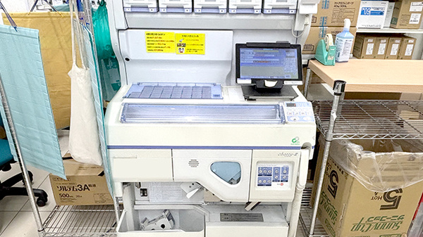 スギ薬局　昭和町駅前店の調剤器具