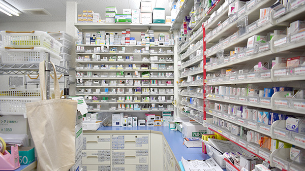 スギ薬局　中野南台店の調剤室