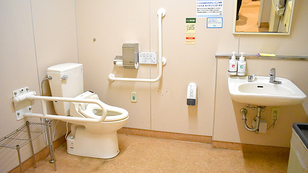 スギ薬局　コピオ多摩境店のお手洗い