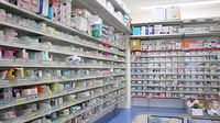 スギ薬局　戸田喜沢店の薬棚