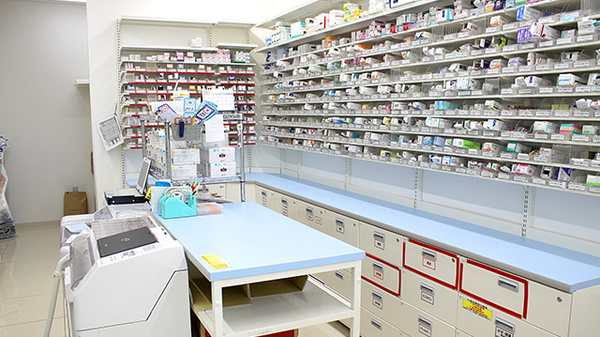 スギ薬局　笠寺南店の調剤室