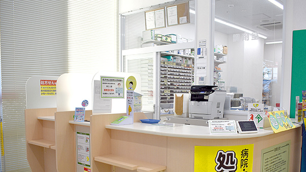 スギ薬局　相模原富士見店の受付/カウンター