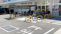 スギ薬局　加美北店の駐輪場
